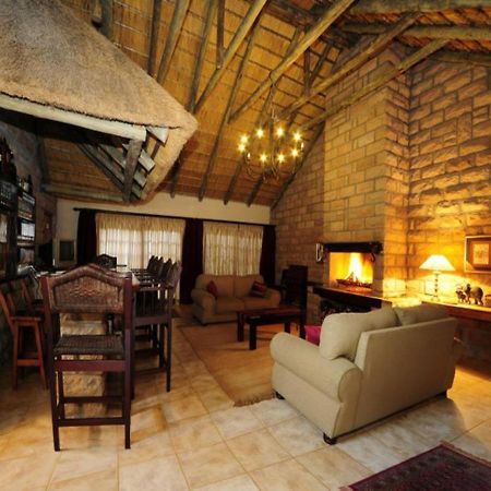 Komati Gorge Lodge, R 36 Halfway Between Carolina And Machadodorp Exterior photo